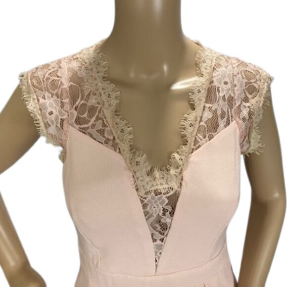 BCBGeneration Elegant Lace-Back Peach Party Dress with Pockets - Picture 4 of 10